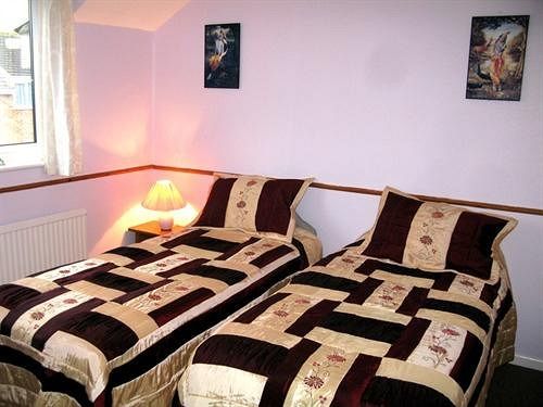 Camelot Retreat - Tor View 3* Glastonbury